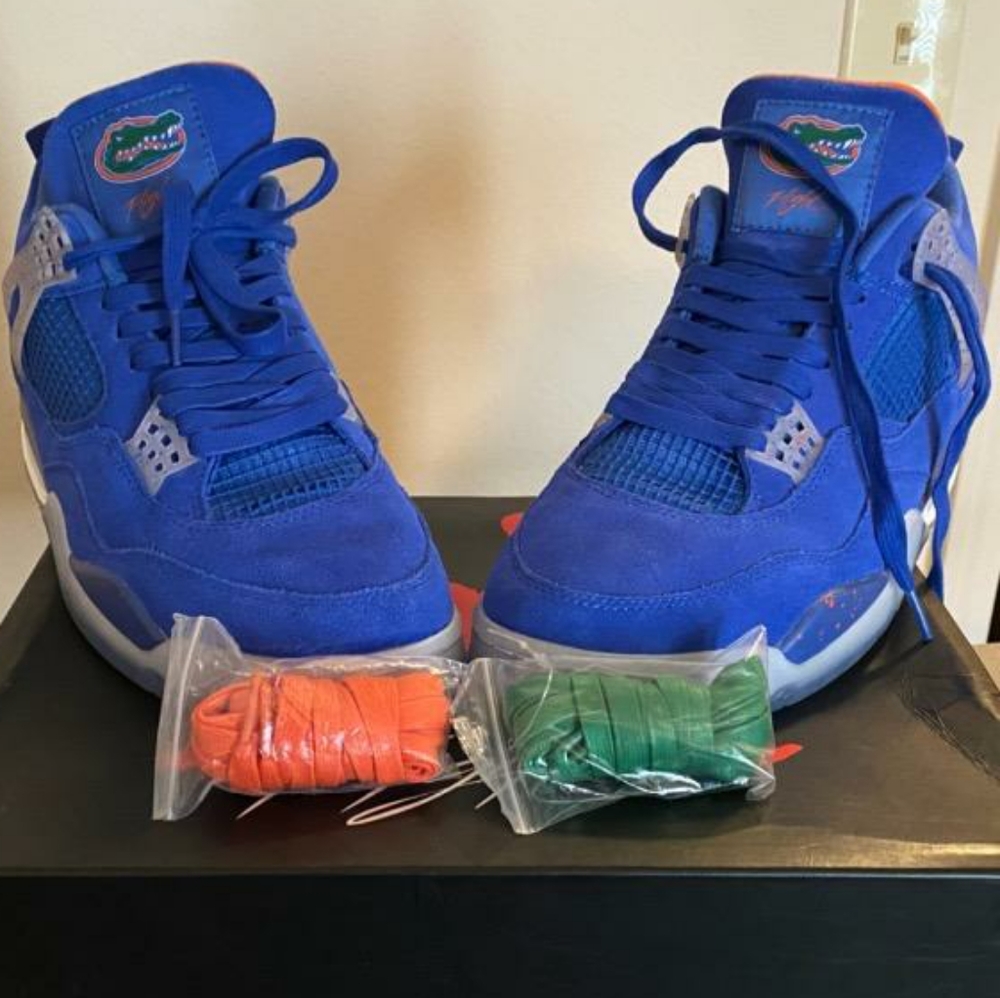 Air Jordan 4 Retro